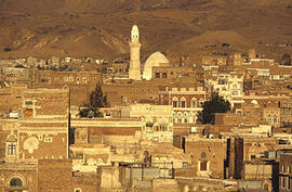 
Chemins vers l'Orient, Yémen. Sana'a, les toits de la ville au soleil couchant
